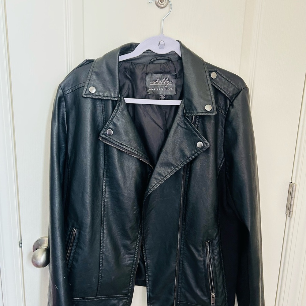 Sebby Collection Black Faux Leather Moto Jacket Women's Stylish Zip-Up